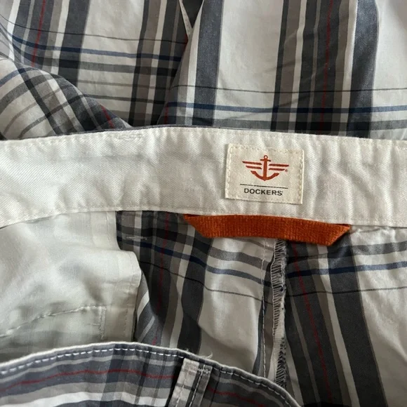 Dockers plaid men’s Shorts size 42. New with tags - Picture 5 of 5